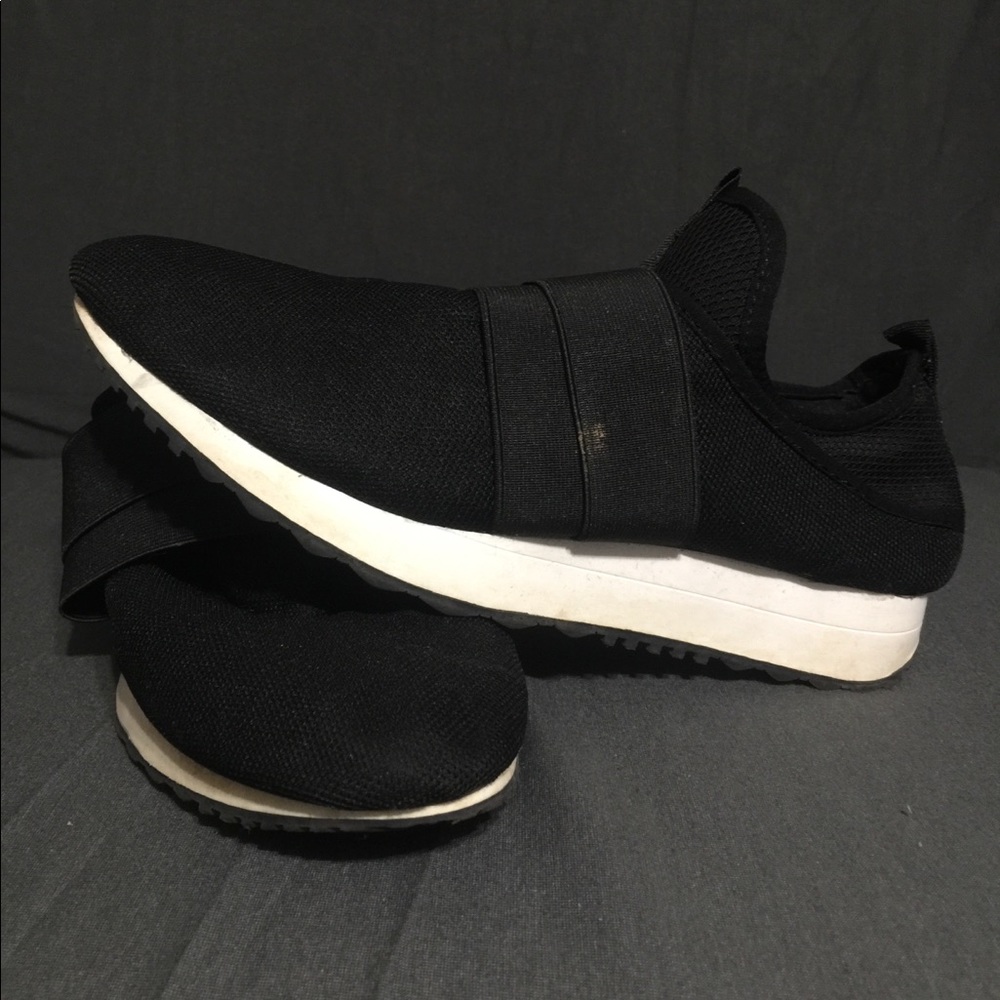 Black Steve Madden Sneakers
